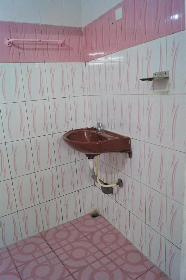 Wins Rooms Vālpārai Екстериор снимка