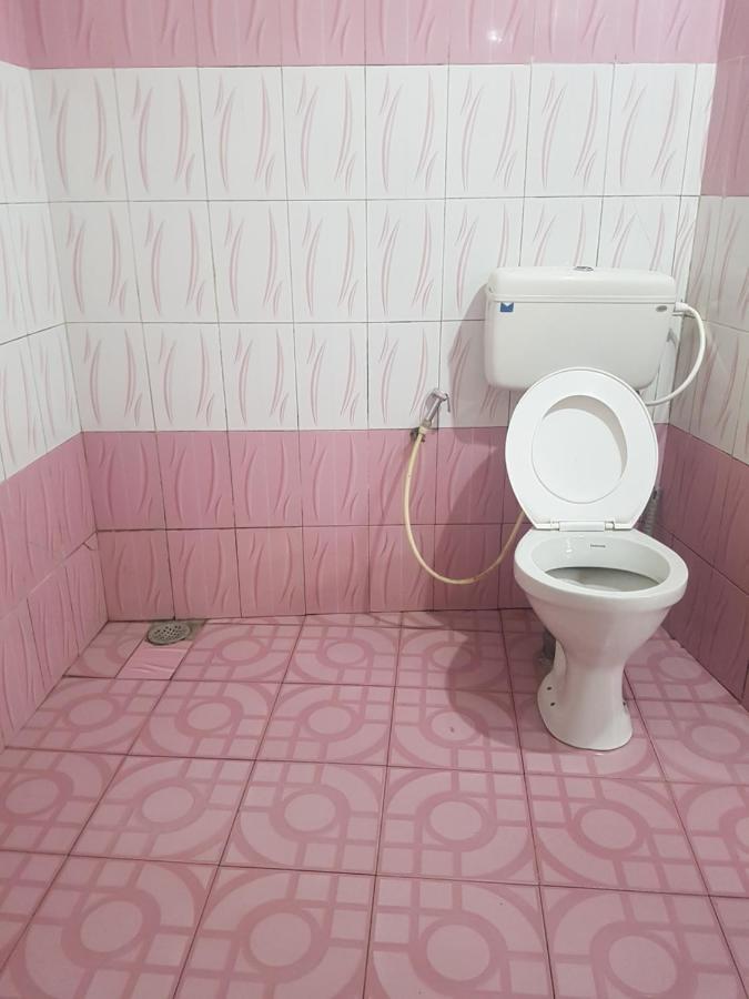 Wins Rooms Vālpārai Екстериор снимка